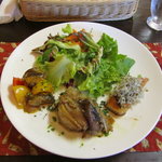 ビストロ アンプル 南欧食堂 - 本日の前菜３種盛