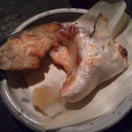 魚こころ - おすすめコース4品目(サーモンのカマ)