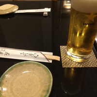 花見鮨 - 一人ビールで待ち