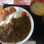 平和食堂 - 自慢のポークカレーセット 900円→500円  
            カレー、唐揚げ2個、味噌汁