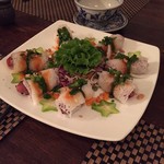 Bloom Saigon Restaurant - えーと、春巻きのような。