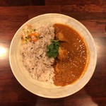 すぱいす暮らし - チキンカレー900円 ドリンク付