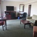 Holiday Inn - 居間と・・