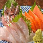 居酒屋 とむ - 鮮度抜群産直刺身 場所は方々から直接仕入れます