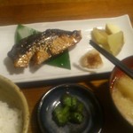 Tsuchihamashou ten - 日替わり定食　税込800円　ぶりの照焼