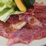 焼肉ひげ - 熊野牛のバラ肉が110g付いています♪