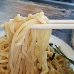 丸長中華そば店 - まず麺から頂きます