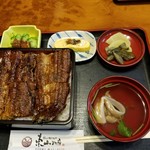 炭火焼うなぎ 東山物産 - 