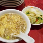 五修堂 - サービスの美味しいスープです。