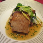 キッチン プリマロ - 三元豚のリブロース肉のロースト　ジュのソース
