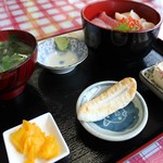 漁師の海鮮丼 - 