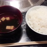 Sumibiyakiniku Yuuta - セットのスープ&ライス