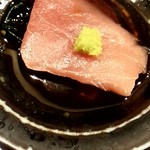 魚酔庭 - まぐろ
      お口でとろけたー！ご飯欲しかった(笑)