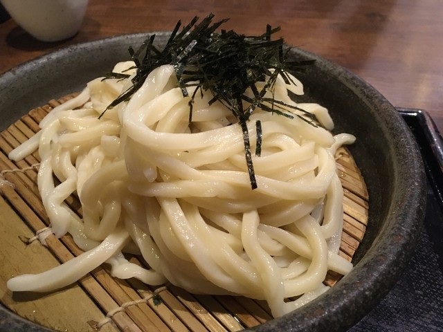 鶏天ぶっかけうどん780円』by 1gochi : 伝統自家製麺 い蔵 岡本店