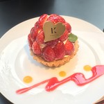きのとや - 【2017年02月】本日のケーキセット＠760円（イチゴタルト）提供時。
