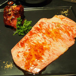 麻布十番焼肉 BULLS - タレ肉盛り合わせ