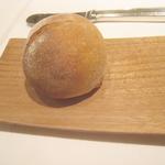 ロドラント ミノルナキジン - パン