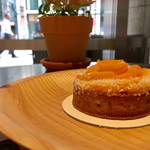 ザ マンダリン オリエンタル グルメショップ - タルトマンゴー 2016/05/06