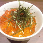 Shunsensakaba Irasshai - イクラ丼（1280円）