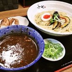 ラーメン与七 - 