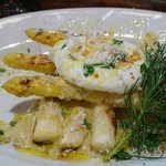 FERRAGOSTO - 喜多方産白アスパラのロースト。