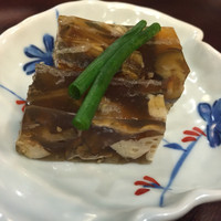 土佐料理 司 高知本店 - お通しの煮こごり