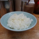 横浜ラーメン 武蔵家  - 終日無料お代わり1杯のみOKのライス