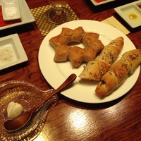 銀座 六覺燈 銀座店  - パン&バター