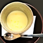 祇園 川上 - 『白魚と筍の茶碗蒸し』～!! 柚子の香りし、軟らかい白魚、シャコシャコした筍を卵と出汁でやさしく包み込んでいる～♪( ^o^)ﾉ