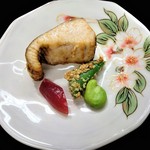 『さわらの焼き物』～!! めちゃめちゃ脂がのって旨い～!! 今日の絶品の一品どすえぇ～♪( ^o^)ﾉ