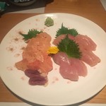 じどりや 穏座 - 淡海地鶏刺身白きもも！