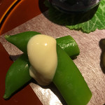 まる富 - スナップエンドウ西京チーズ