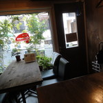 珈琲日記 - 4人掛けテーブル