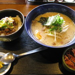 らーめん龍王 - トンコツ濃醤油 ミニ炙り丼