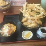 うどん満月 - とり天ぶっかけ大盛 ごぼ天トッピング ミニカツ丼セット