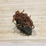 THE ARAKI - ホタテは細かく刻んで煮込み、軍艦巻きで