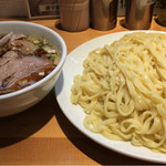 りきどう - つけ麺(小平麺)チャーシュー:1,100円