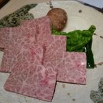 小形牧場牛霜降り焼肉