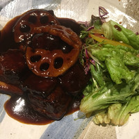 個室中華 頤和園 溜池山王店 - 