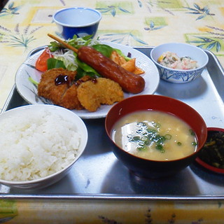 福岡県警察 中央警察署食堂_1