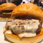 UMAMI BURGER - 