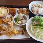 デリ＆ビュッフェ　くるるん - 