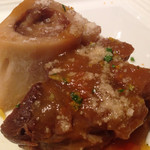 インカント - 仔牛のオッソブーコ