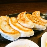 麺道 麒麟児 - 餃子５個