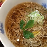 Teuchi Soba Bansha - 天ぷら蕎麦の温かい蕎麦アップ