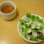 レストラン グリル サクライ - スープとサラダ