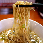 しょうゆらーめん（６５０円）