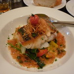 Le Bol - スズキのポワレ　トマトと焦がしバターのソース