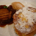 Le Bol - フレンチトースト　りんごのキャラメリゼ　キャラメルアイス添え