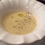 ラトリエ・ド・ギニョール・エ・マデロン - スープ
